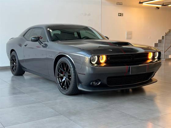 DODGE CHALLENGER 5.7 V8 HEMI GASOLINA R/T TORQUEFLITE